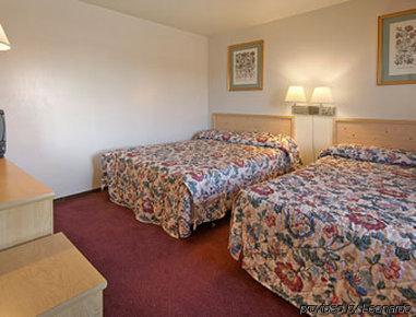 Super 8 By Wyndham Buffalo Quarto foto