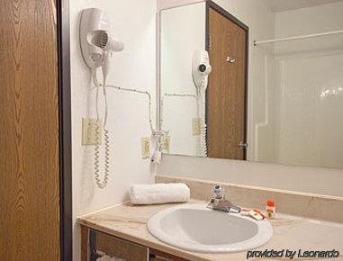 Super 8 By Wyndham Buffalo Quarto foto